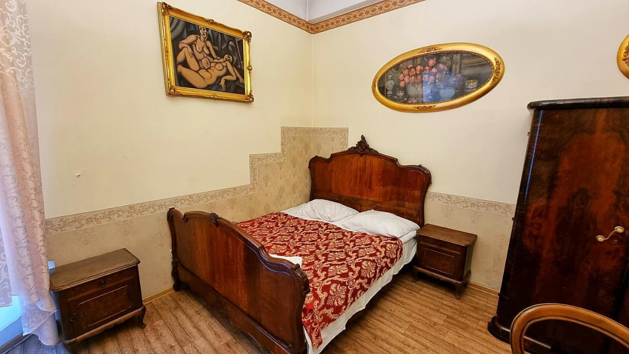 Vavelsky Apartments - Old Town Красков Екстериор снимка
