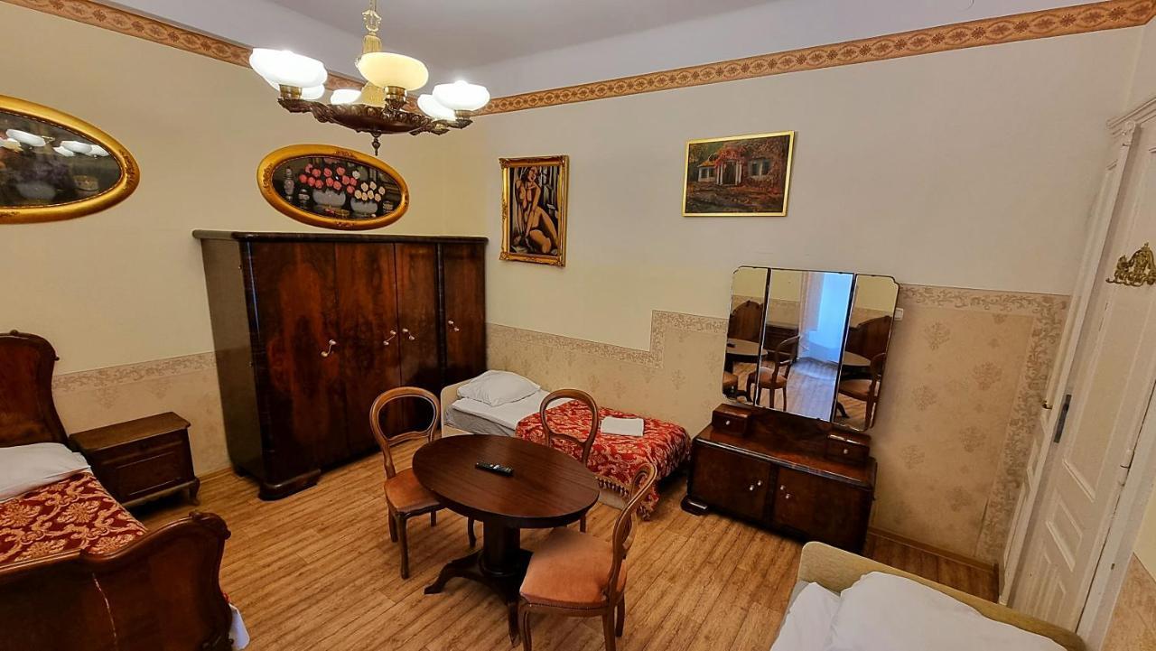 Vavelsky Apartments - Old Town Красков Екстериор снимка