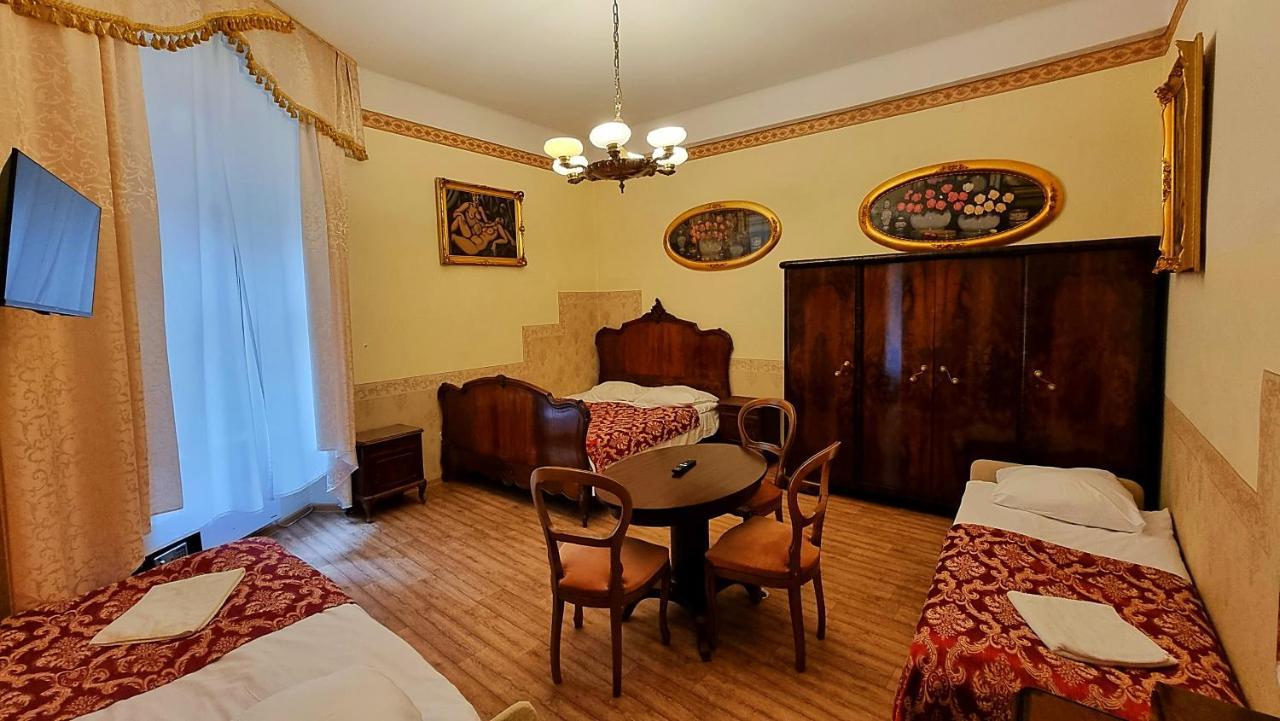 Vavelsky Apartments - Old Town Красков Екстериор снимка