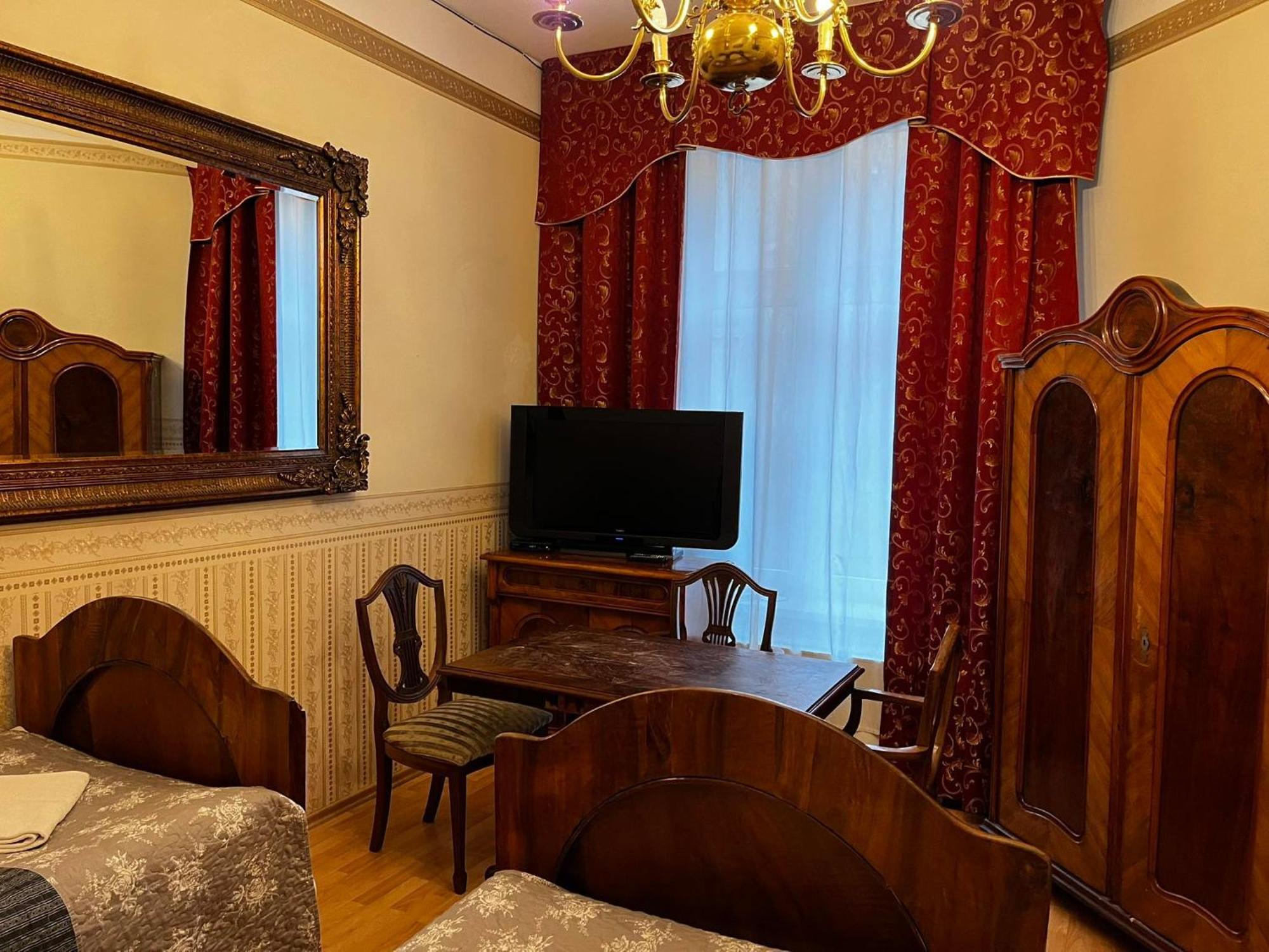 Vavelsky Apartments - Old Town Красков Екстериор снимка